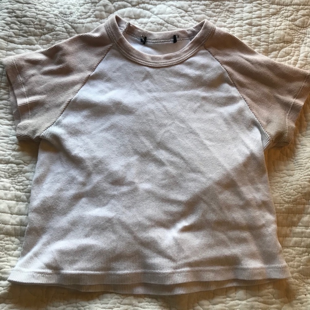 Brandy Melville Bella top